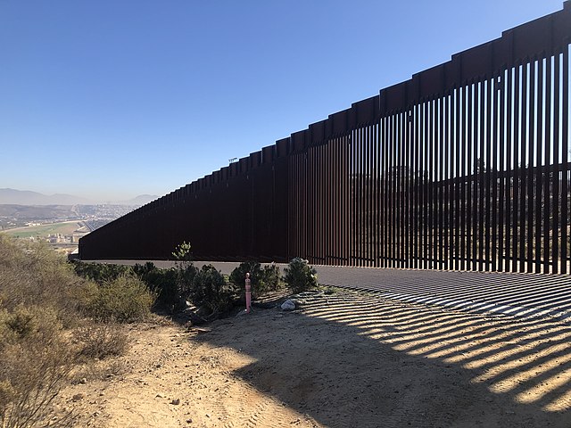 United States Mexico border wall