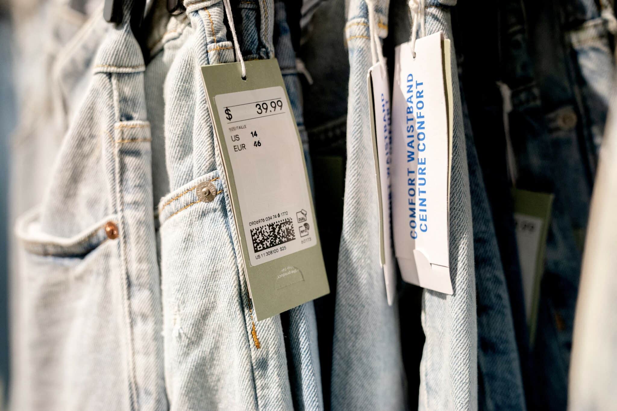 A price tag is seen on jeans in a clothing store in Washington, DC, on June 14, 2022. (Photo by Stefani Reynolds / AFP) (Photo by STEFANI REYNOLDS/AFP via Getty Images)