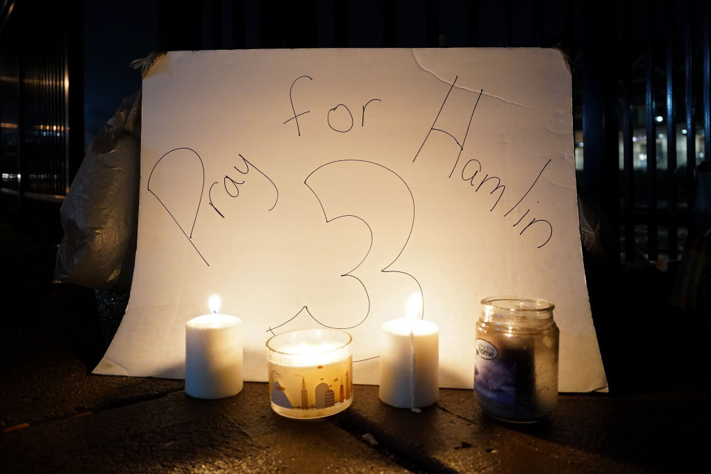 CINCINNATI, OHIO - JANUARY 03: A vigil is displayed at the University of Cincinnati Medical Center for football player Damar Hamlin of the Buffalo Bills after he collapsed following a tackle during the game against the Cincinnati Bengals and was transported by ambulance to the hospital on January 03, 2023 in Cincinnati, Ohio. (Photo by Dylan Buell/Getty Images)