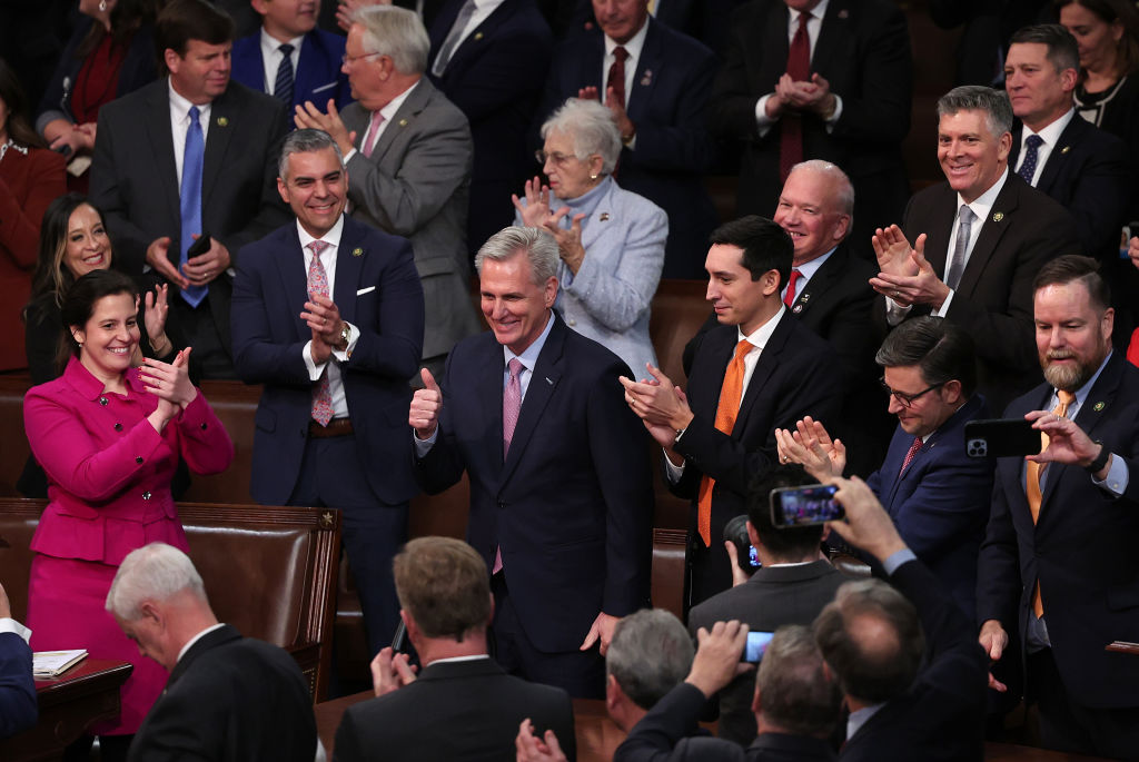 WASHINGTON, DC - JANUARY 07: U.S. House Republican Leader Kevin McCarthy (R-CA) gives a thumbs-up after being elected Speaker of the House in the House Chamber at the U.S. Capitol Building on January 07, 2023 in Washington, DC. After four days of voting and 15 ballots McCarthy secured enough votes to become Speaker of the House for the 118th Congress.  (Photo by Win McNamee/Getty Images)